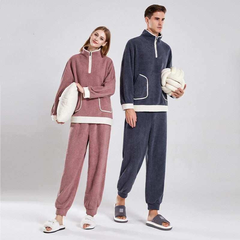Pyjama de couple chaud en velours de waxberry rouge rosé et bleu marine