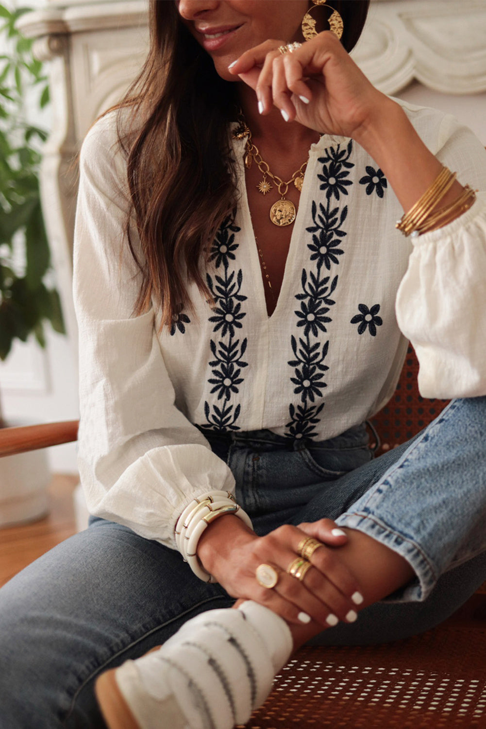 White Floral Embroidered V Neck Puff Sleeve Frilled Blouse