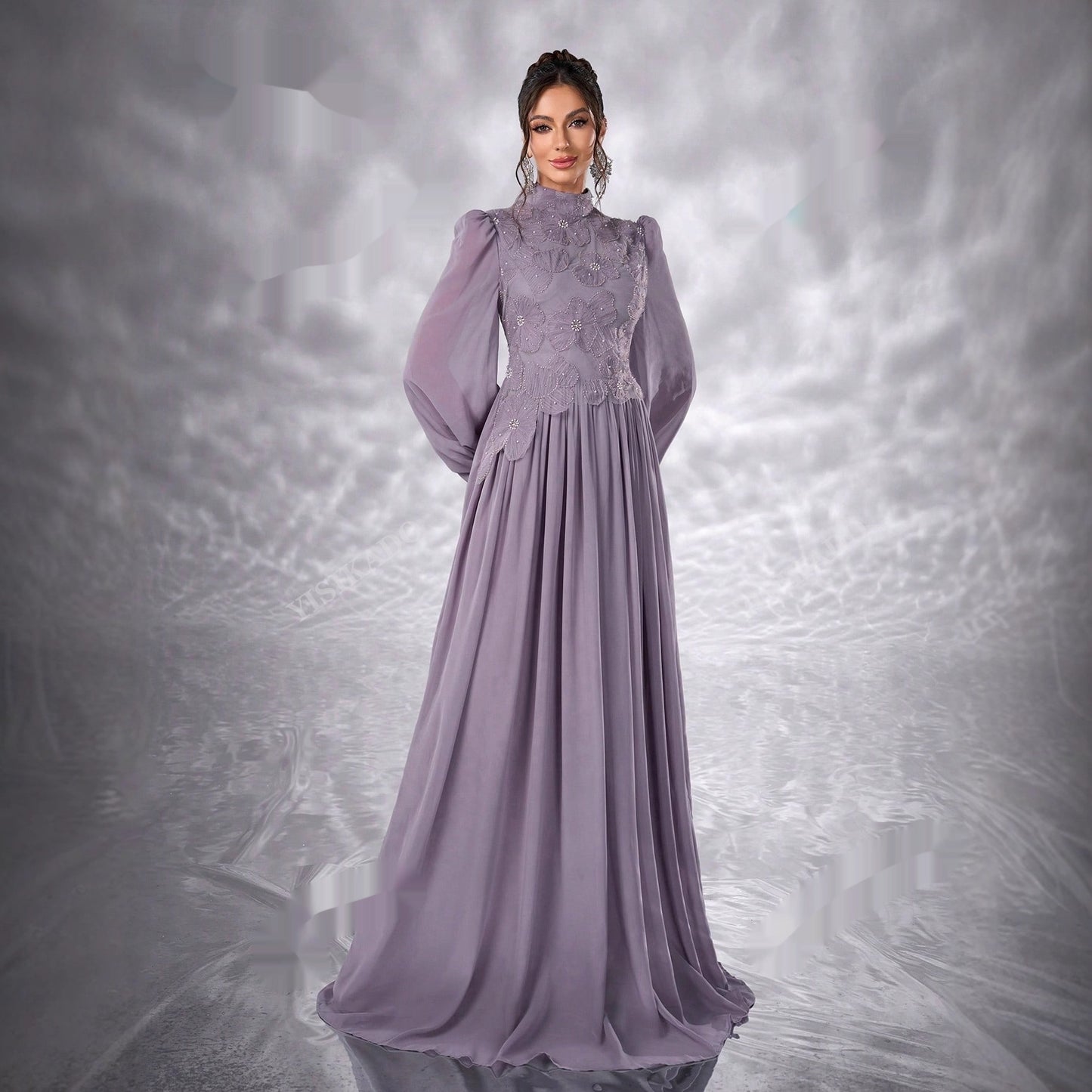 فستان إسلامي أنيق جديد مزين بالزهور بأكمام طويلة مصنوع من الشيفون