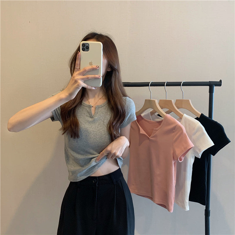 Women's Slim Fit Midriff-Baring Short Sleeve T-Shirt in Milk Silk