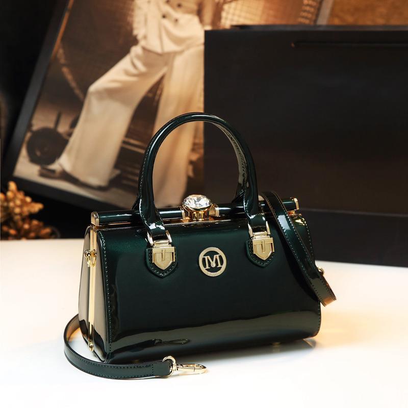 Senior Patent Leather One Shoulder Crossbody Mini Bag with Rhinestones