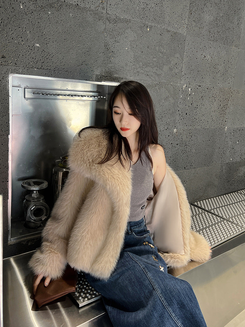 Women's Elegant Large Lapel Faux Fur Warm Coat in Black & Rice Apricot, Sizes S-XL