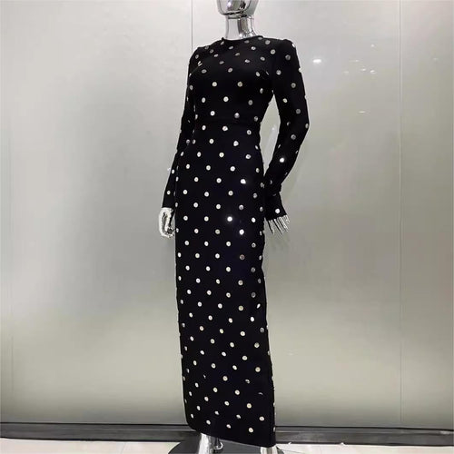 Robe longue à manches longues en coton et lin noir avec rivets pour femme
