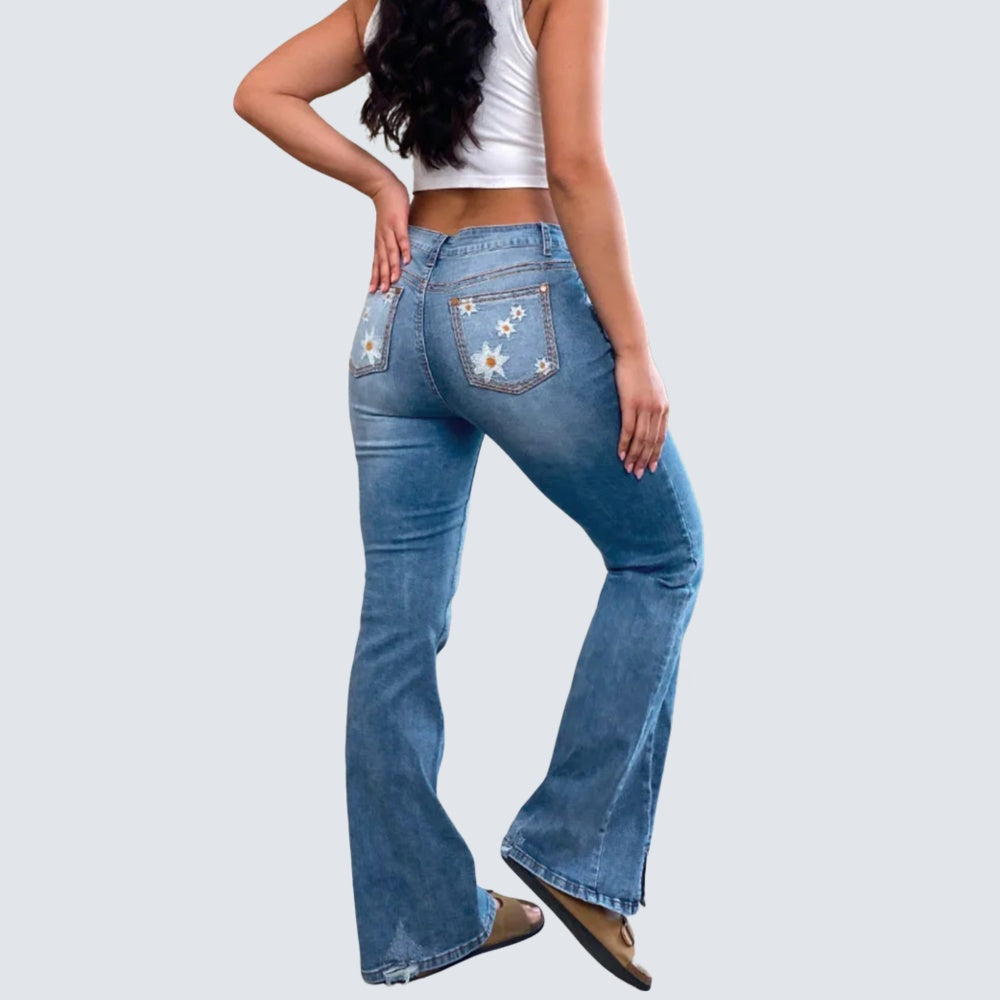 Women's High-Waist Star Patch Jeans, Wide-Leg Full-Length Jeans With A Retro Y2K Sta Light-Wash Denim For All Seasons.