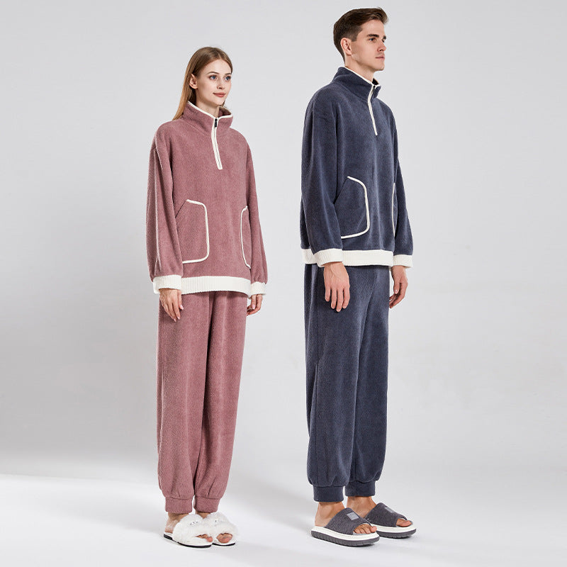 Pyjama de couple chaud en velours de waxberry rouge rosé et bleu marine