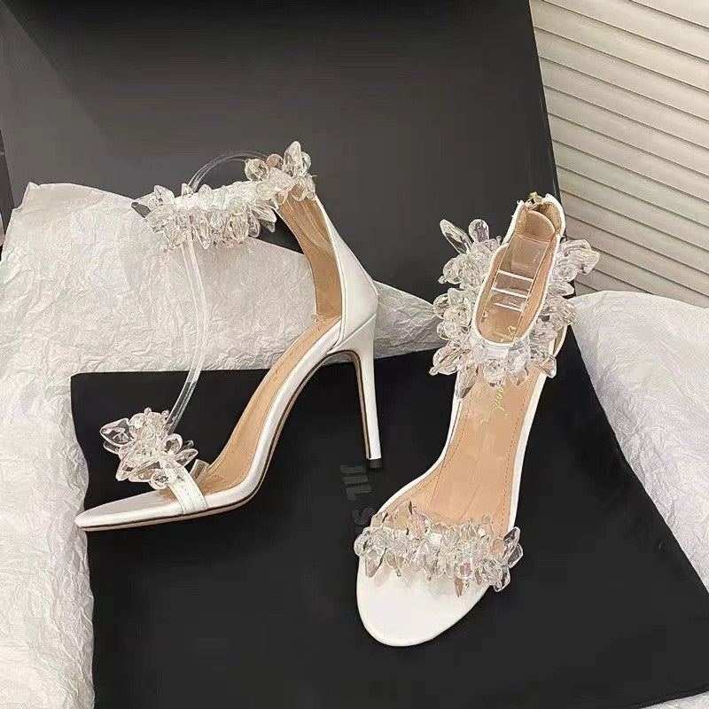 Escarpins à bride de cheville style fée blancs
