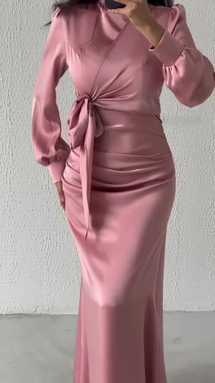 Robe moulante taille haute