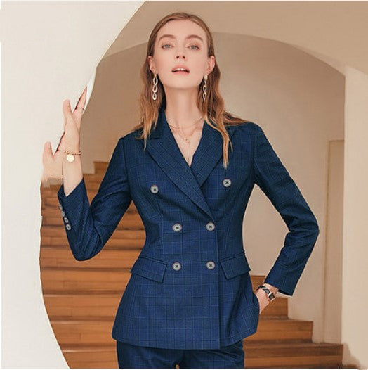 Ensemble de costume coupe ajustée écossais vert foncé professionnel