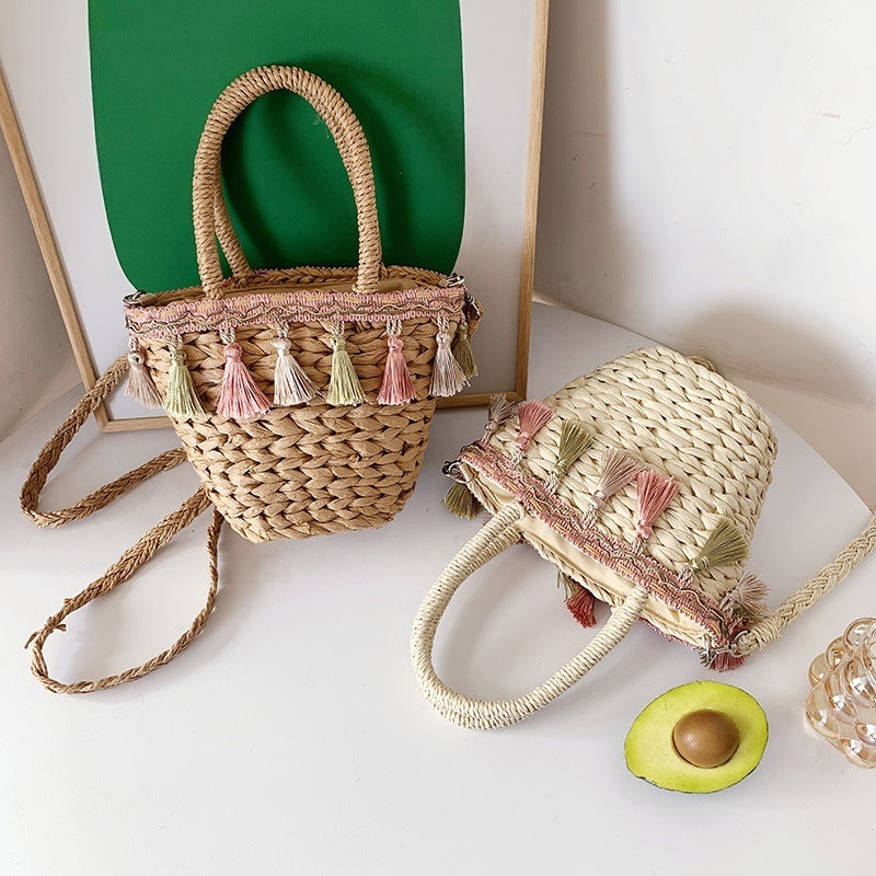 Tassel Straw Woven Bucket Bag with Single Shoulder Strap