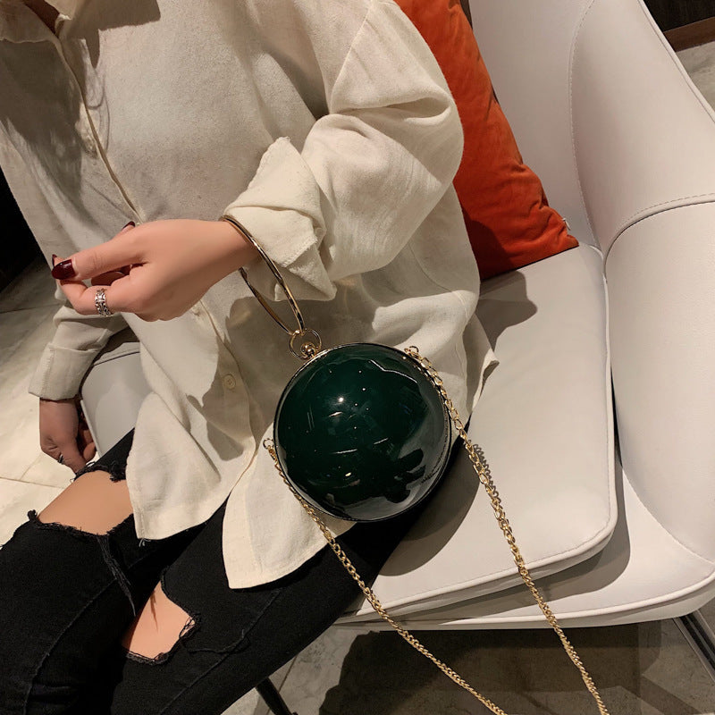 Stylish Spherical Chain Clip With Diagonal Cross Bag