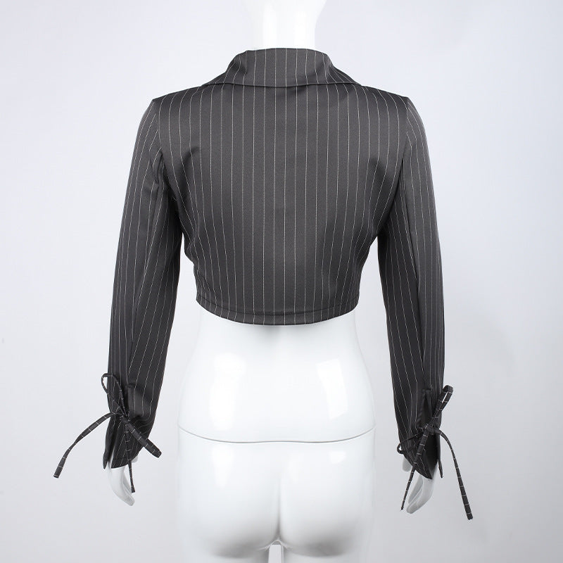 Navel-Baring Grey V-Neck Striped Blazer with Lace & Buttons, Slim Short Style