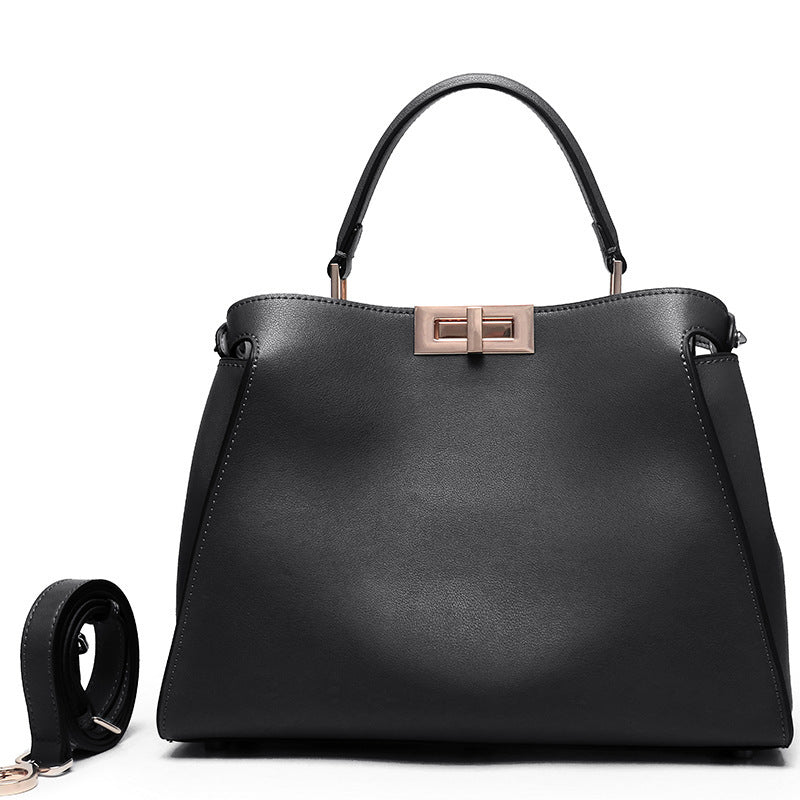 Sac à bandoulière en cuir grand format pour femme avec fermeture à verrou