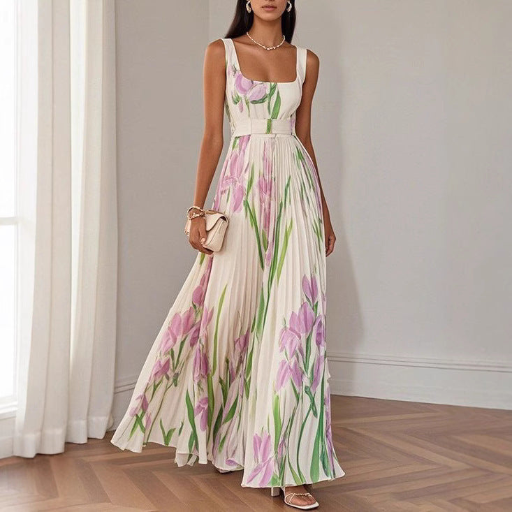 Robe sans manches plissée imprimée taille haute