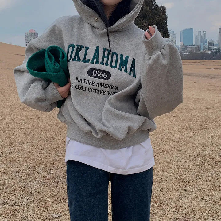 Dongdaemun Letter Embroidered Velvet Padded Thick Sweater Free Size