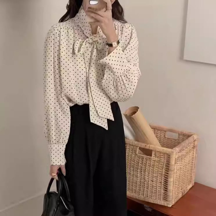 Chemise à pois en mousseline doublée de soie pour femme blanc laiteux et noir