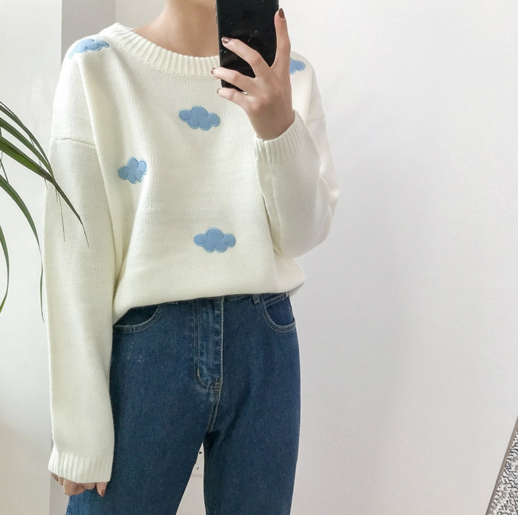 Loose Cloud Sweater with 62cm Length and 114cm Bust