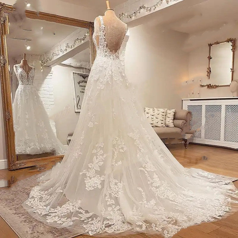 Women's Fashion Lace Applique White Wedding Dress