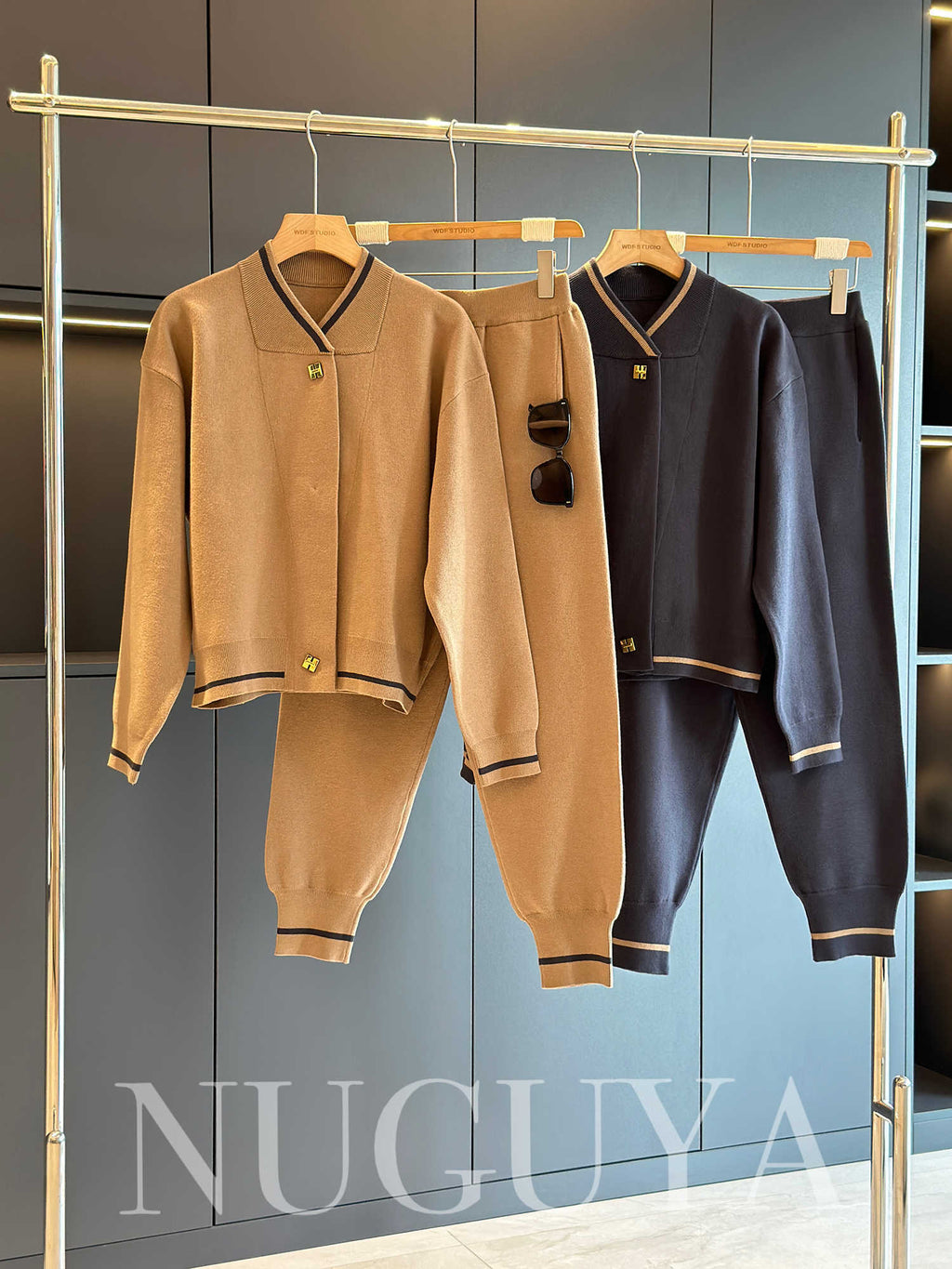 Autumn Winter Stylish Casual Knitting Pullover Suit for Women