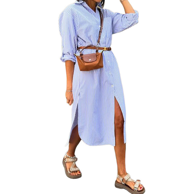 Robe mi-longue évasée à rayures bleues et boutons pour femme