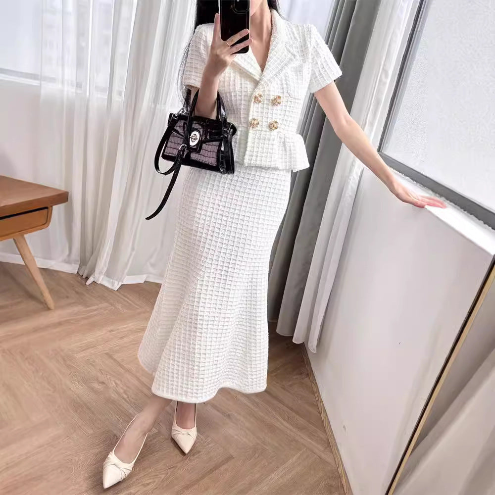 Classic Style Pure White V-neck Drill Buckle Dignified Hollow Knitted Dress