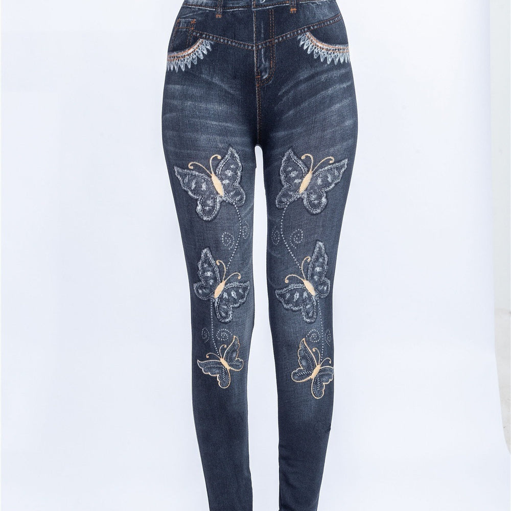 High-Waisted Ultra-Stretch Capri Pants with Butterfly Print