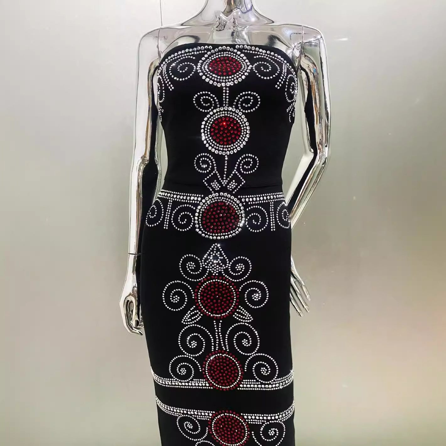 Totem Rhinestone Black Sheath Bandage Evening Dress