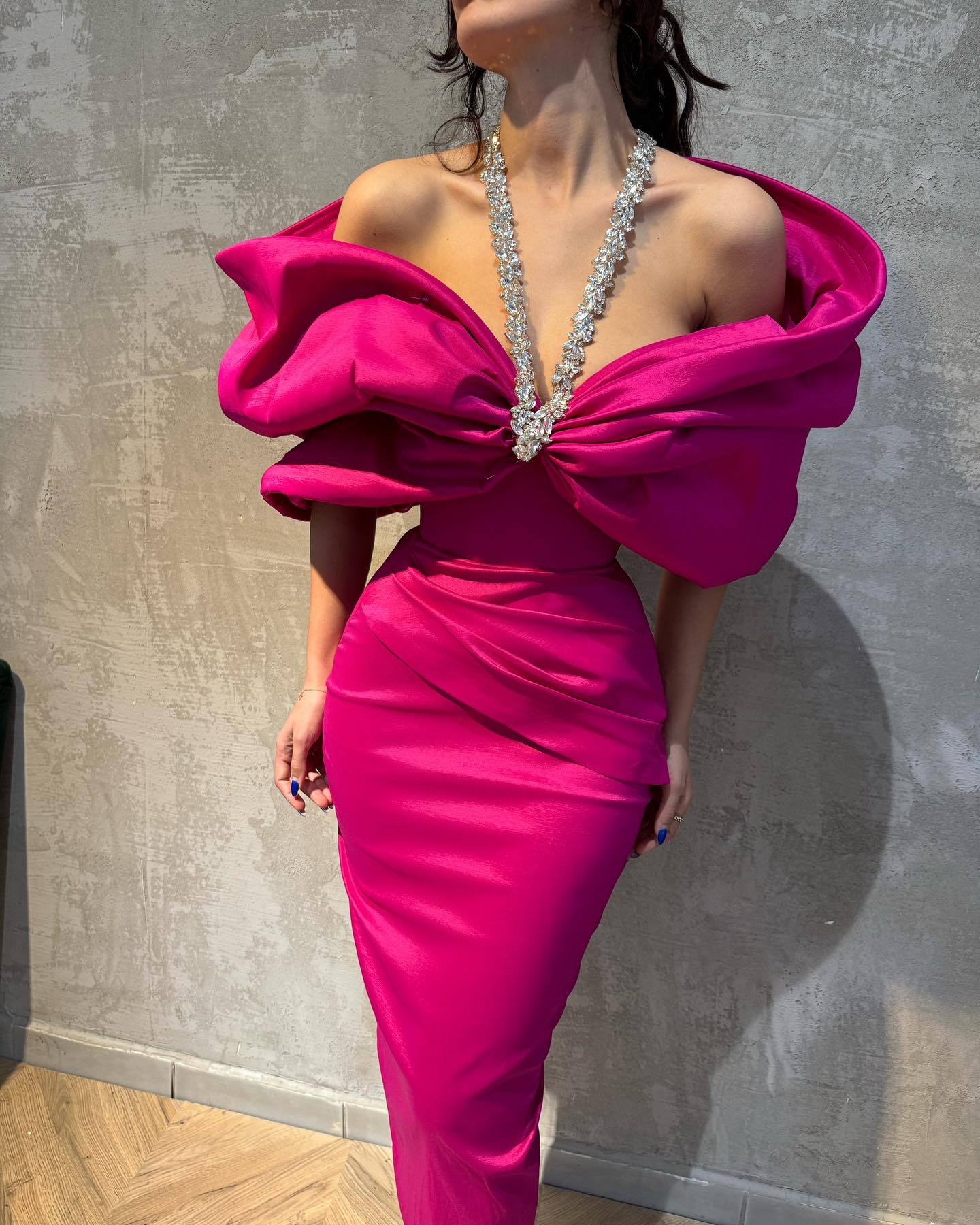 Robe sexy bandage patchwork ornée de perles et de strass pour femme