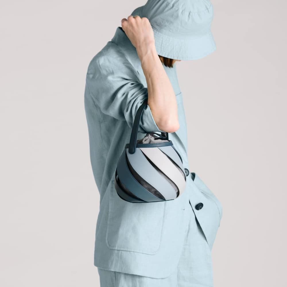 Cylindrical Contrast Color Portable Diamond Bucket Bag