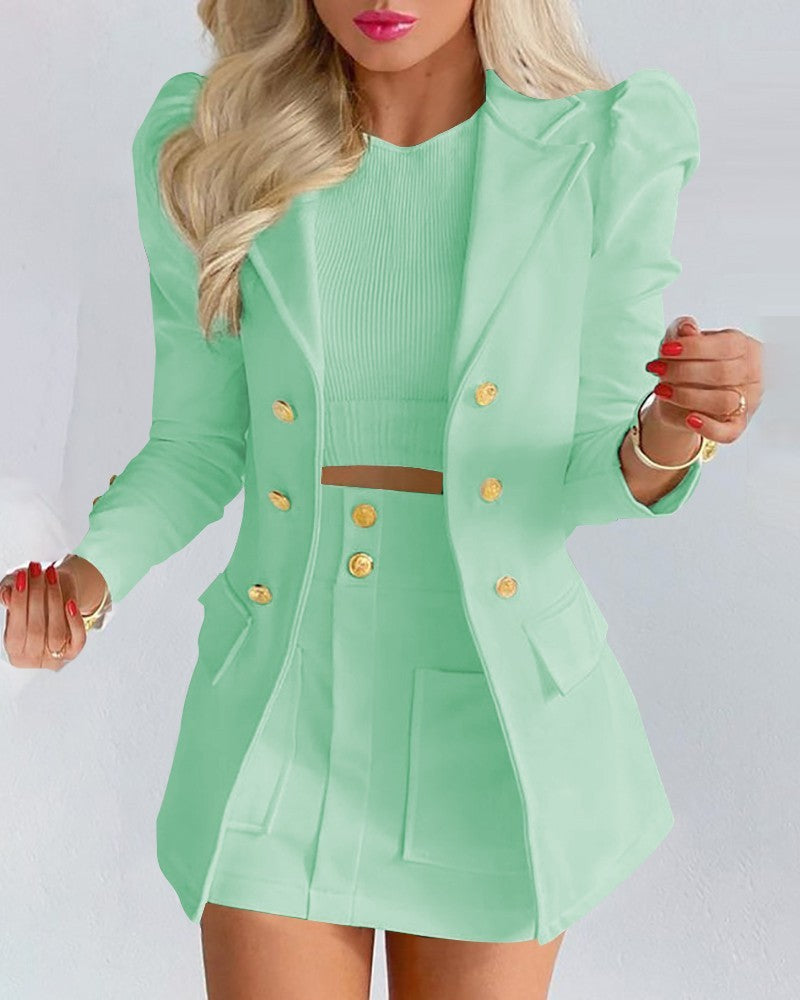 Mini-jupe unie pour femme disponible en plusieurs coloris, tailles S-XL
