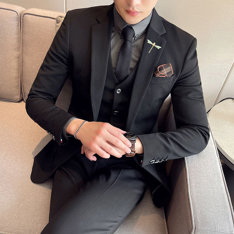 Plus Size Men's Slim Fit Corduroy Three-Piece Suit in Solid Colors