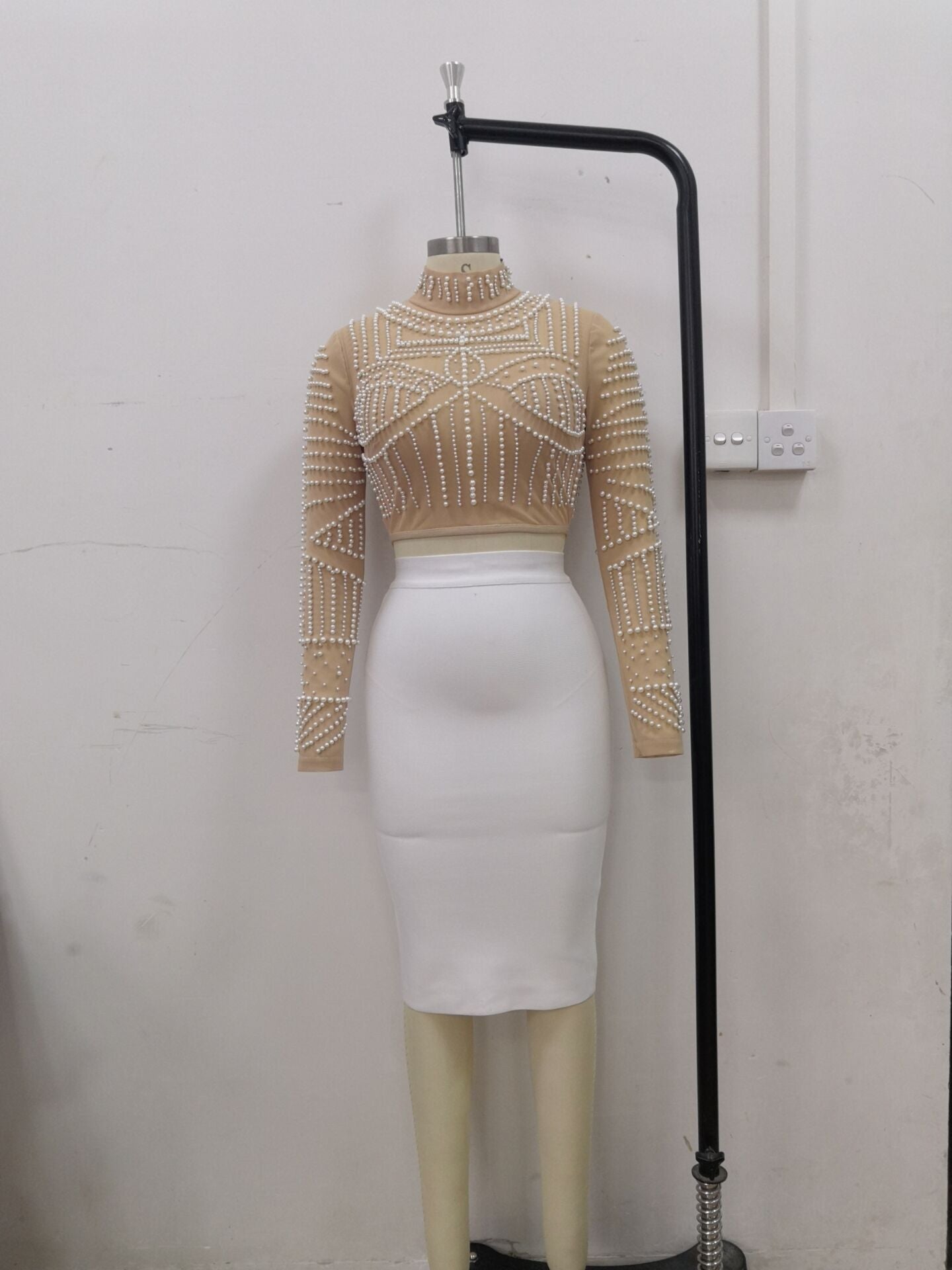 Long-sleeve Suit Bubble Pearl Top Black