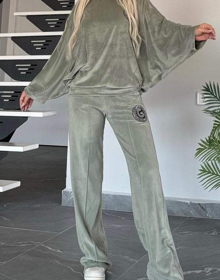 Velvet Solid Color Crew-neck Batwing Sleeve Casual Two-piece Suit