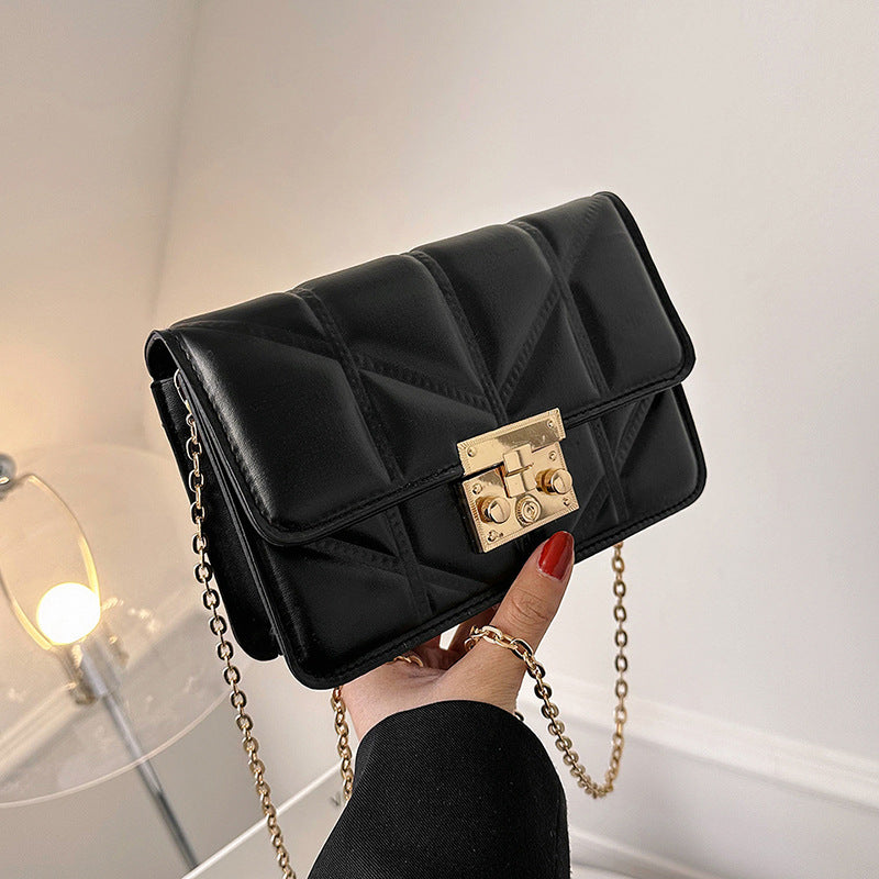 Western Style Chain Messenger Bag Casual Small Square