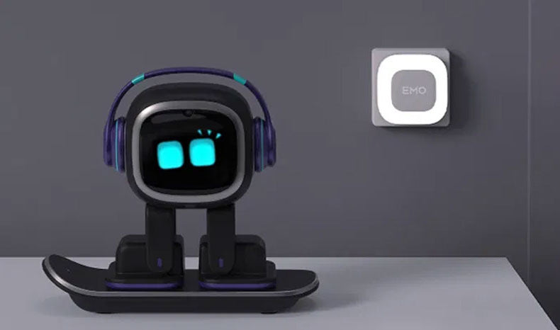 EMO Smart Interactive Robot Friend with Voice Recognition & Emotional AI