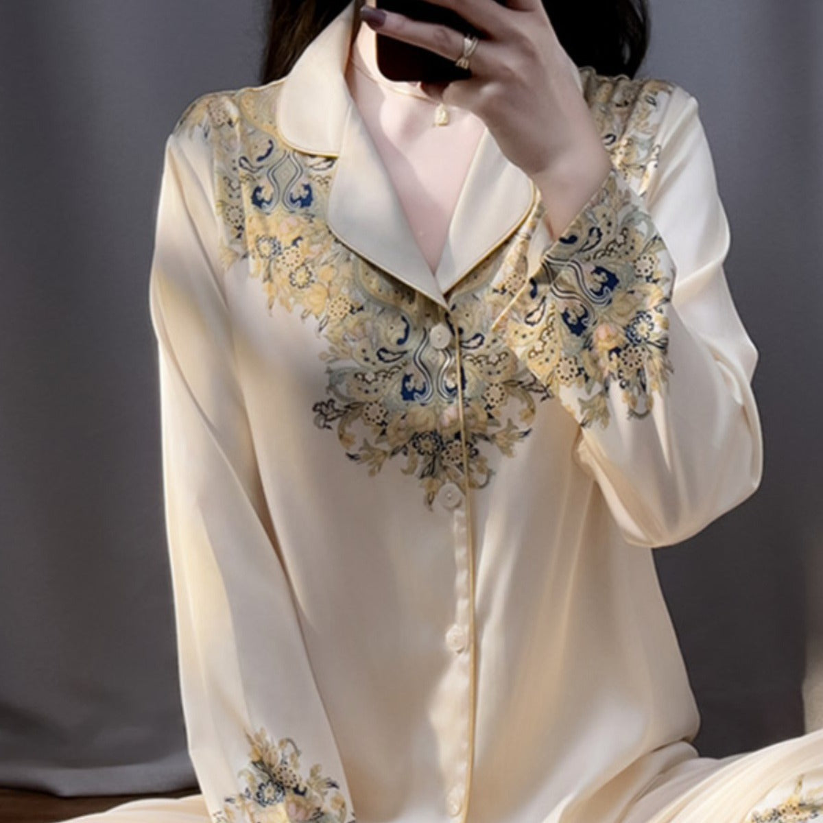 Pantalon à manches longues en soie glacée abricot pour le printemps et l'automne au quotidien