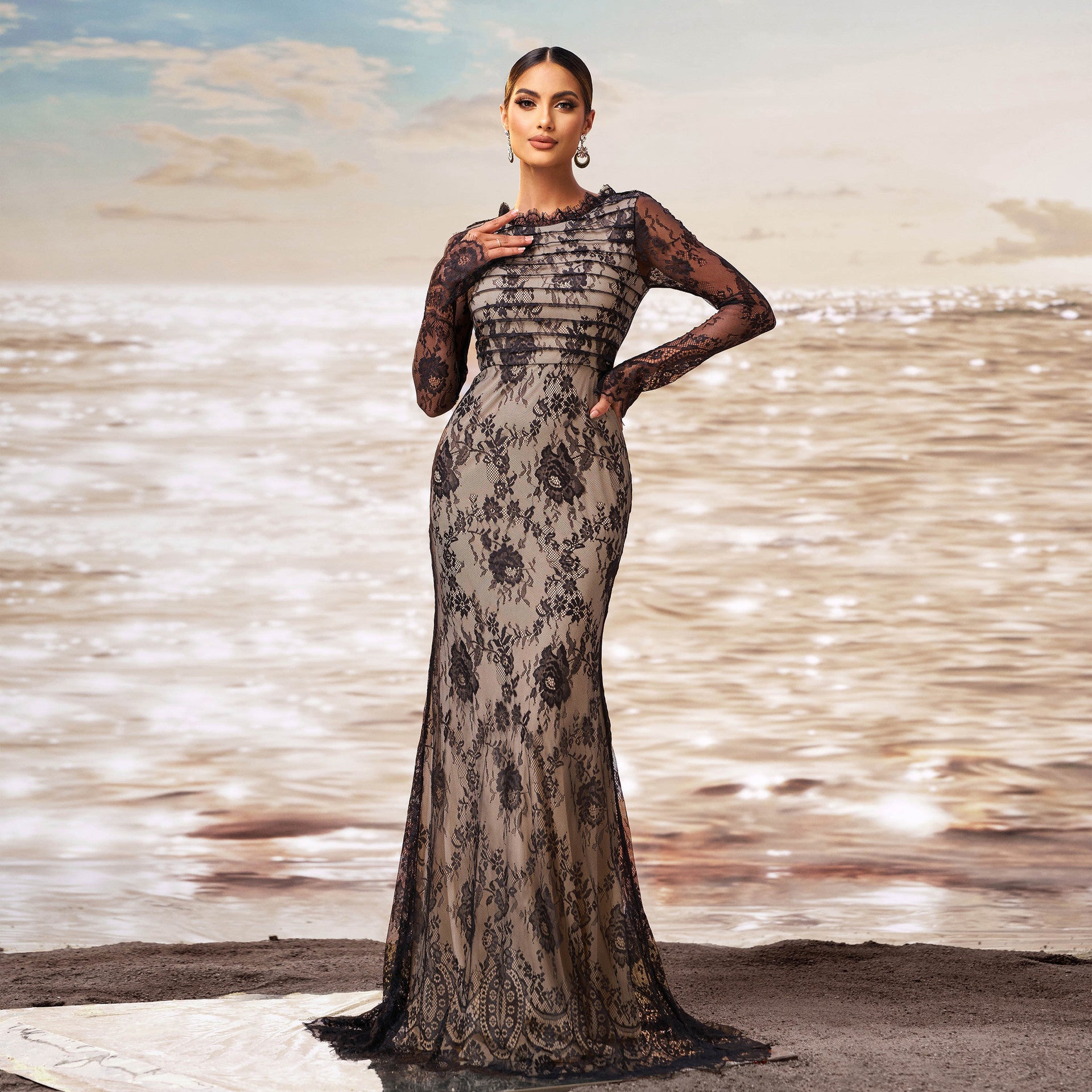 Long Sleeve Round Collar Black Gauze Fishtail Evening Dress