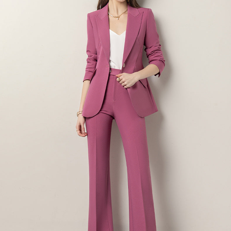 Ensemble tailleur femme rose printanier coupe ajustée
