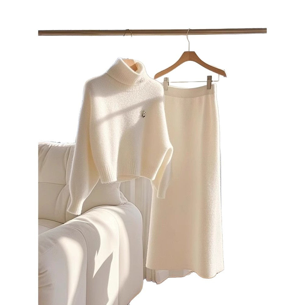 White Temperament Thick Sweater Skirt Suit for Women