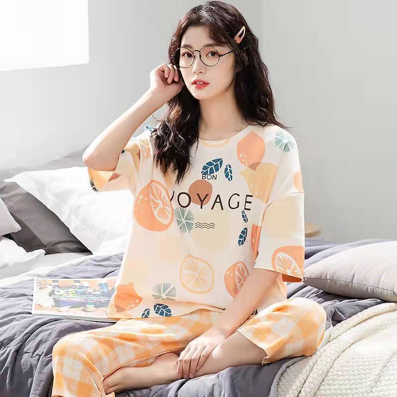 Women's Plus Size Short Sleeve Cropped Pajama Set Homewear