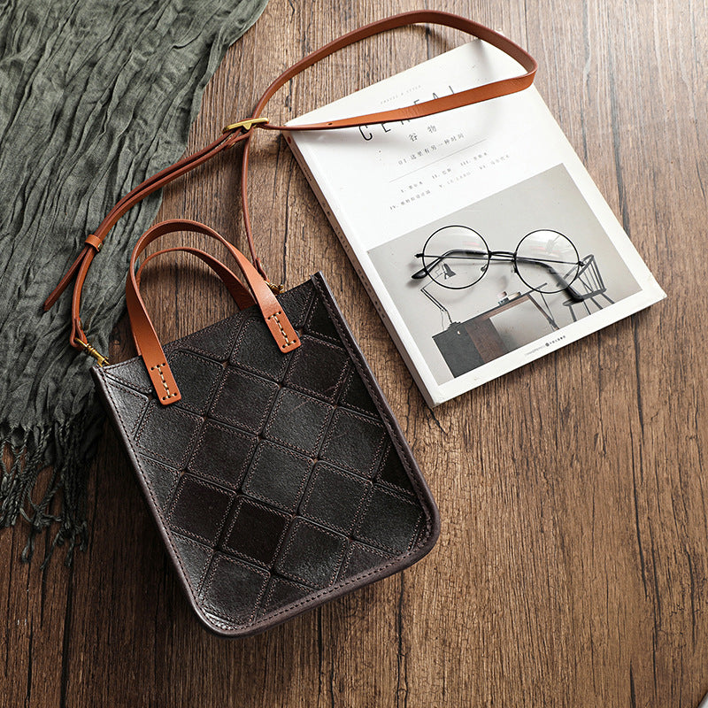 Vintage Vegetable Tanned Leather Handbag for Women - 22cm Square Magnetic Closure