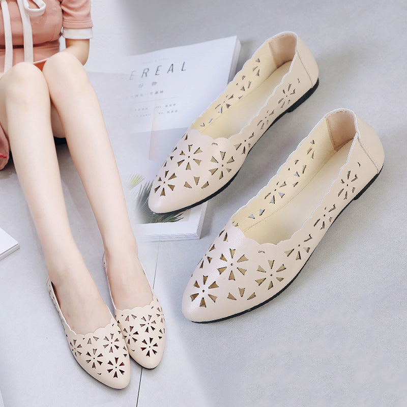 Chaussures plates nues à bout pointu et fleurs évidées pour femmes