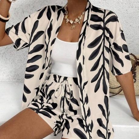 Women's Shirt And Elastic Waist Shorts Casual Suit
