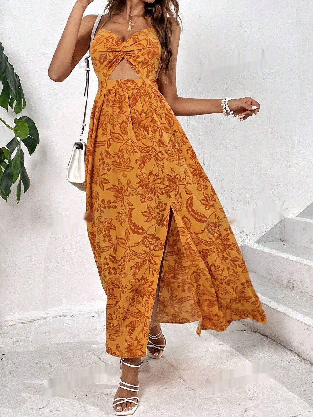 European & American Summer Women's Printed Hollow Pleated Halterneck Dress