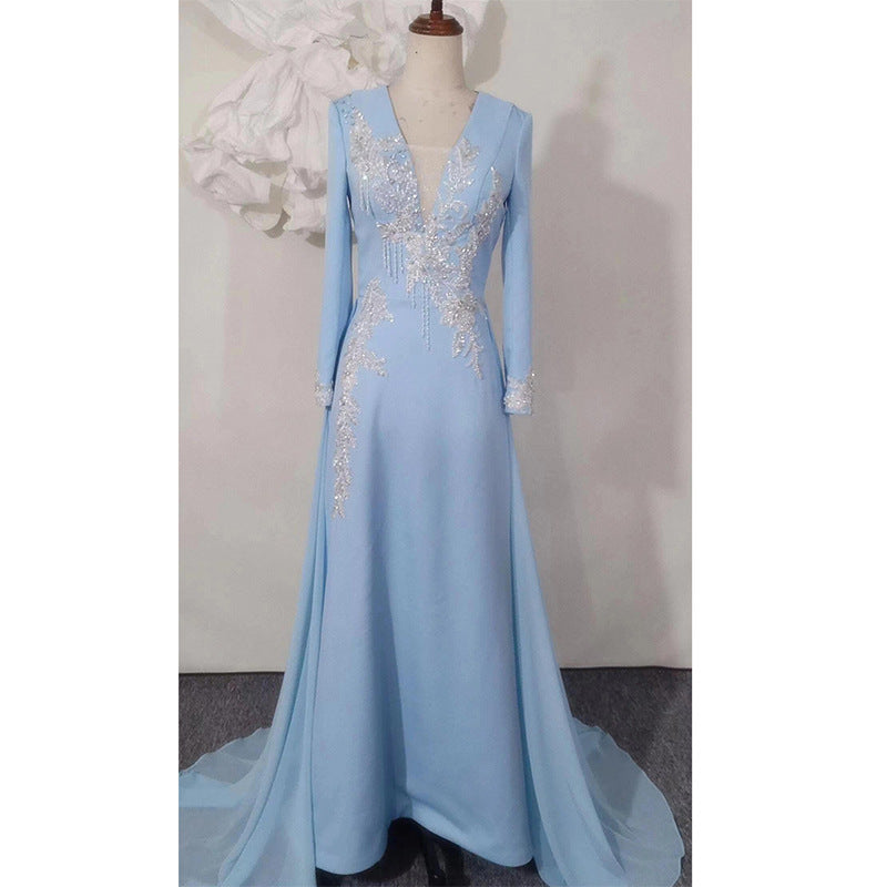 Robe longue en polyester bleu clair de luxe à manches longues et taille haute pour femme
