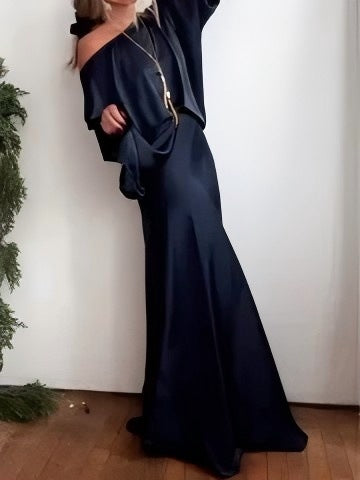 Sleek Solid-Color Satin Long Dress with Bishop Sleeves for Arabian Nights