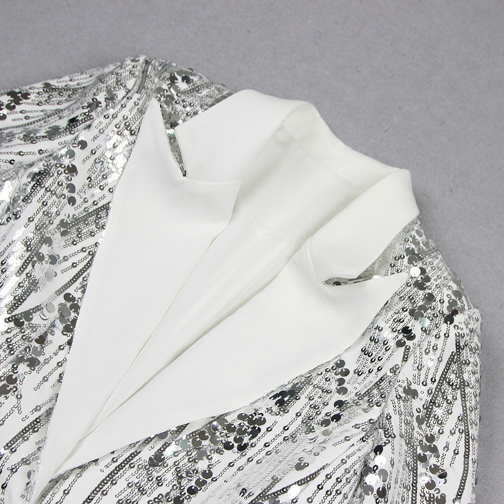 Ensemble deux pièces pour femme : pantalon ample et haut à sequins blancs
