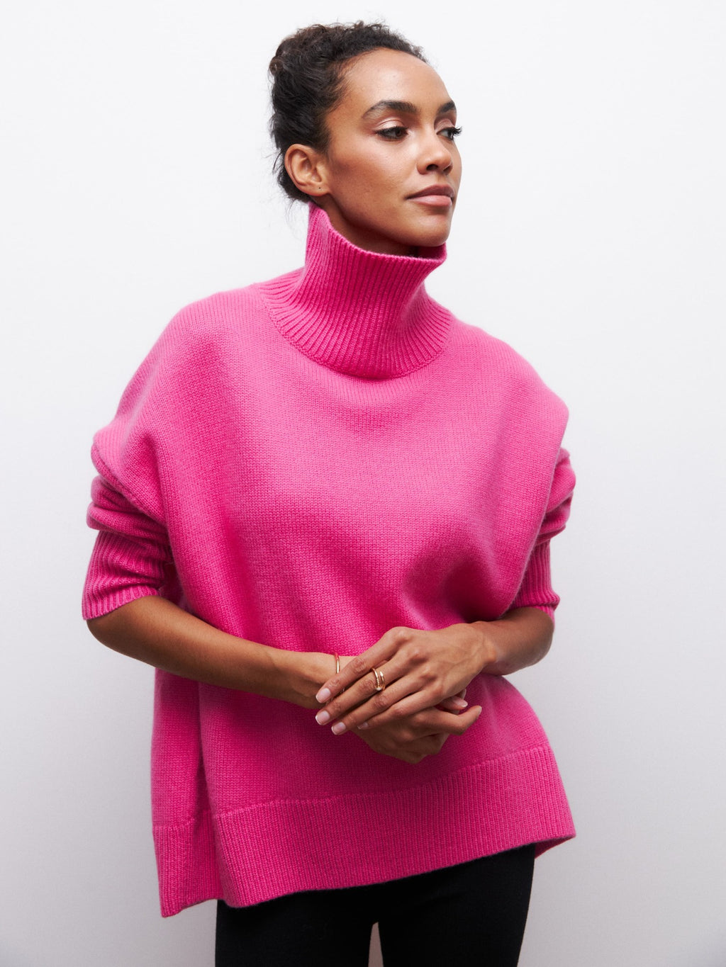 Pull à col roulé d'hiver de couleur unie à manches longues pour femmes