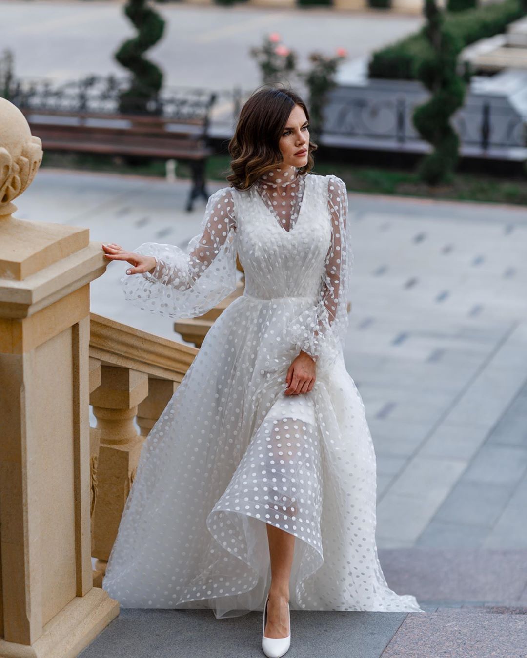 Women’s White Polka Dot Mesh Puff Sleeve Dress