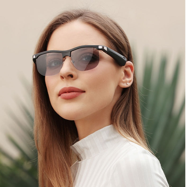 Smart Black Bluetooth 5.0 Photosensitive Color Changing Glasses
