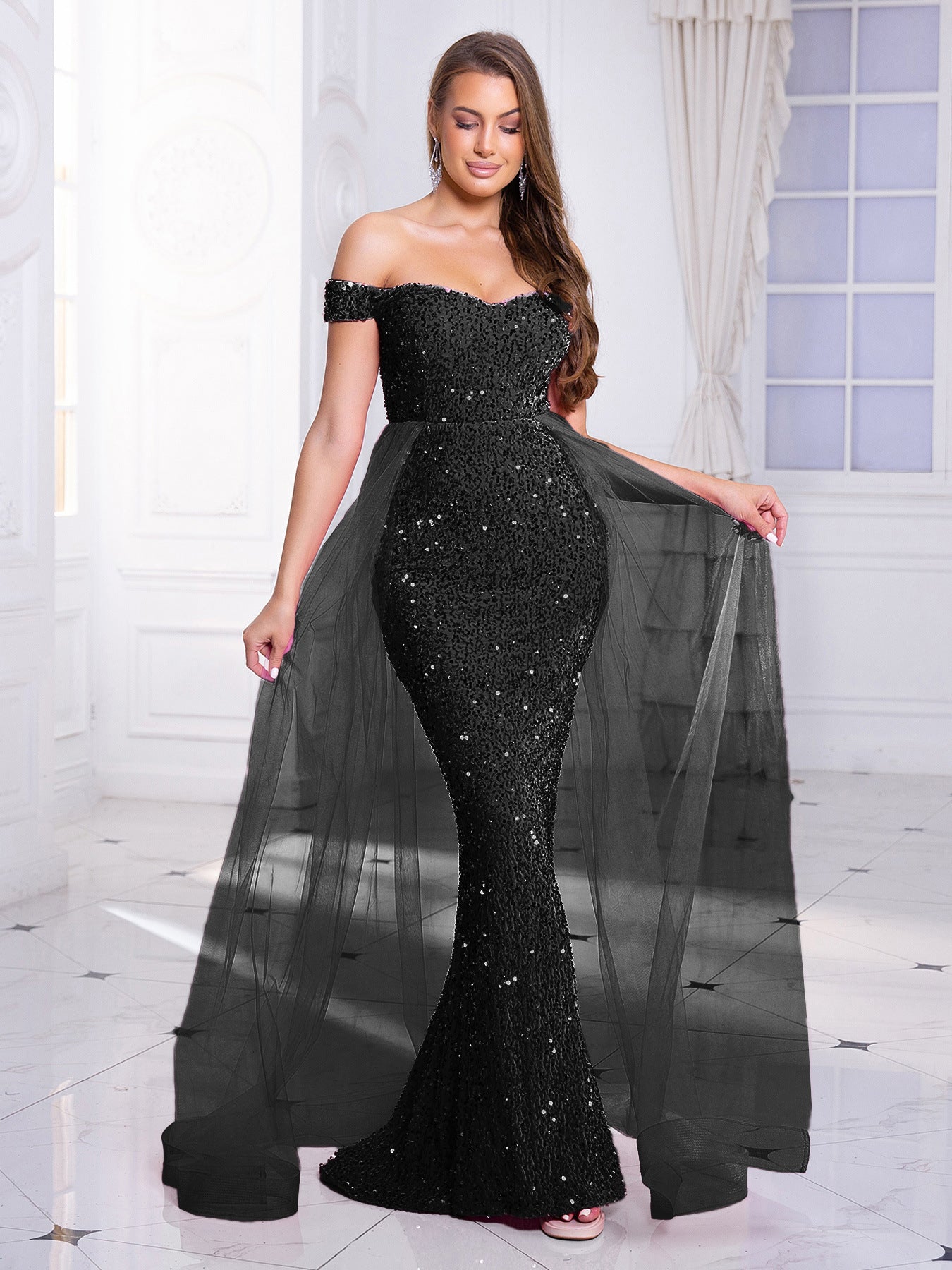 Heavy Industry Fishtail Long Off-Shoulder Banquet Dress